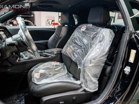 Used 2023 Dodge Challenger SRT Hellcat Redeye image 16