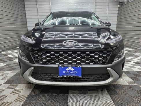 Used 2023 Hyundai Kona SE FWD image 4