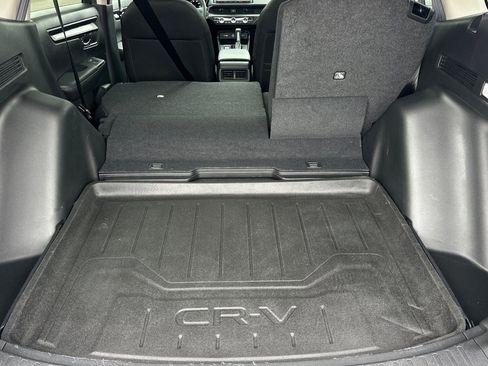 Used 2025 Honda CR-V EX image 15