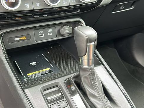 Used 2024 Honda CR-V EX-L image 18