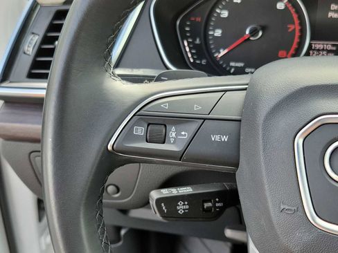 Certified 2023 Audi Q5 2.0T Premium w/ Convenience Package image 21