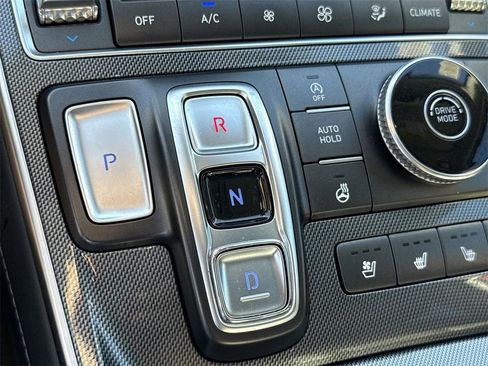 Used 2023 Hyundai Santa Fe Limited image 15