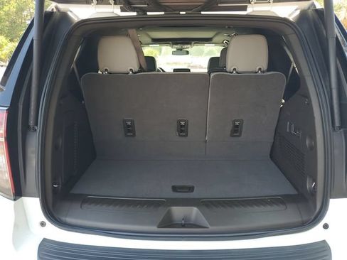 Certified 2024 Chevrolet Tahoe LT w/ Luxury Package RWD image 8
