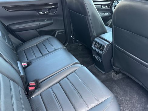 Used 2025 Honda CR-V EX-L image 32
