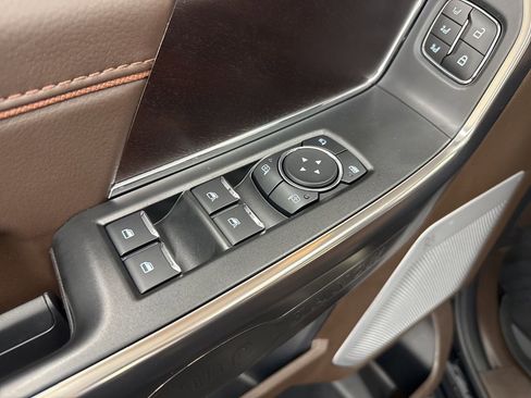 Used 2025 Ford F150 King Ranch w/ FX4 Off-Road Package AWD/4WD image 37