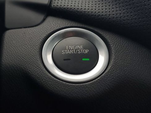 Certified 2023 Chevrolet Equinox Premier AWD/4WD image 26