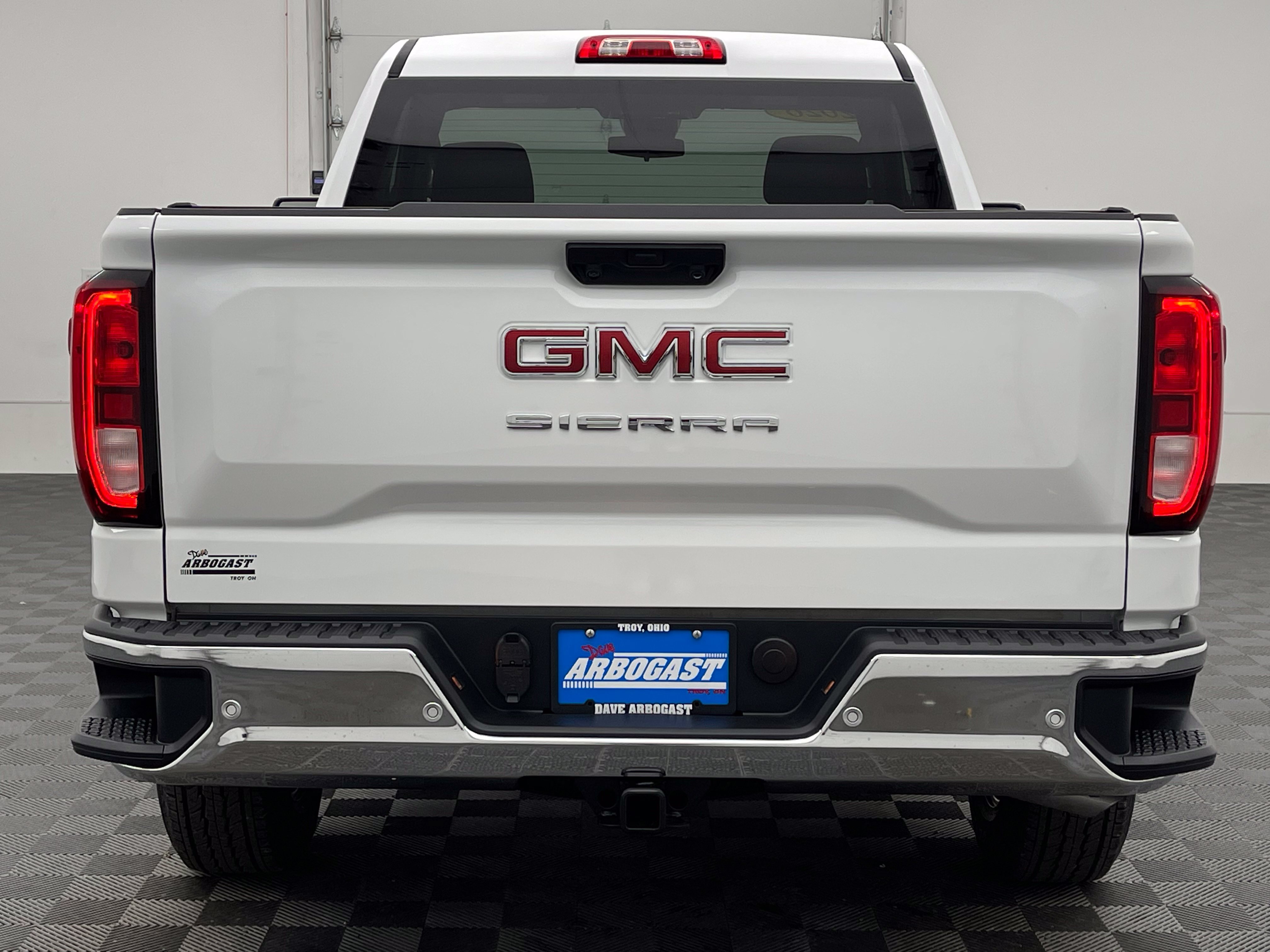 Used 2026 GMC Sierra 1500 Pro w/ Pro Value Package AWD/4WD image 6