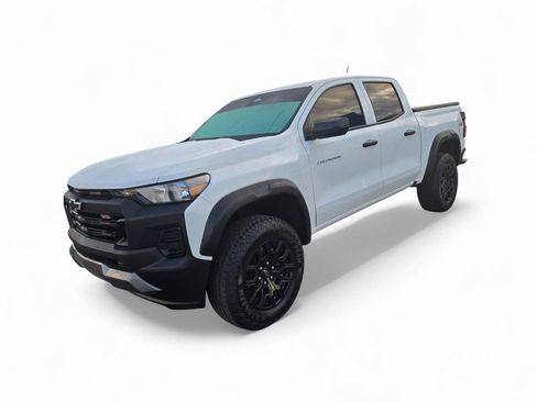 Used 2024 Chevrolet Colorado Trail Boss w/ Advanced Trailering Package image 1
