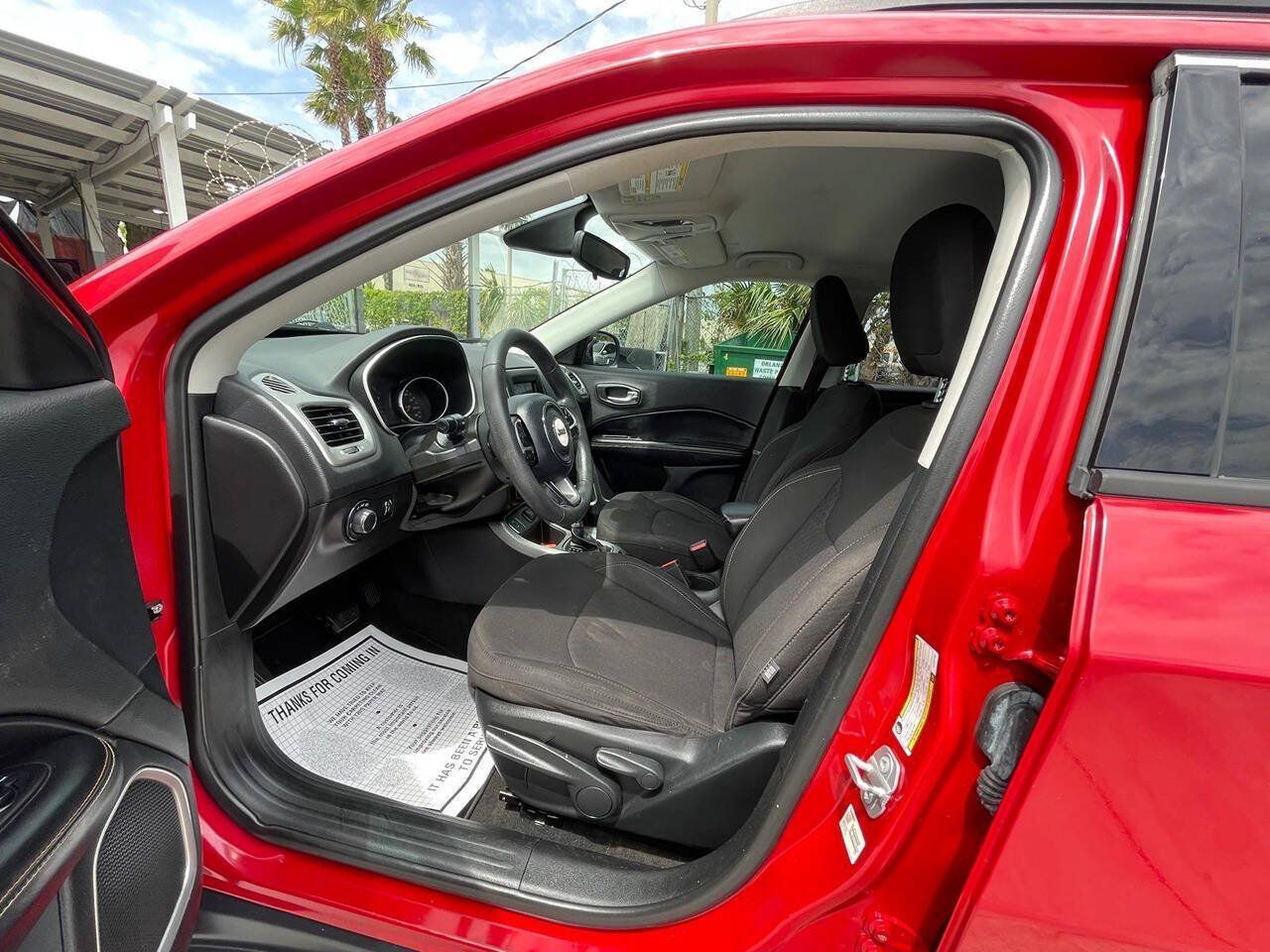 Used 2020 Jeep Compass Sport w/ Tech Group FWD image 10