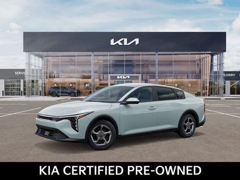 Certified 2026 Kia K4 FWD image 3