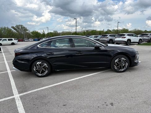 New 2026 Hyundai Sonata SEL FWD image 6