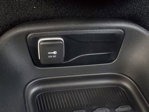 New 2026 Chrysler Pacifica Select w/ S Appearance Package image 21