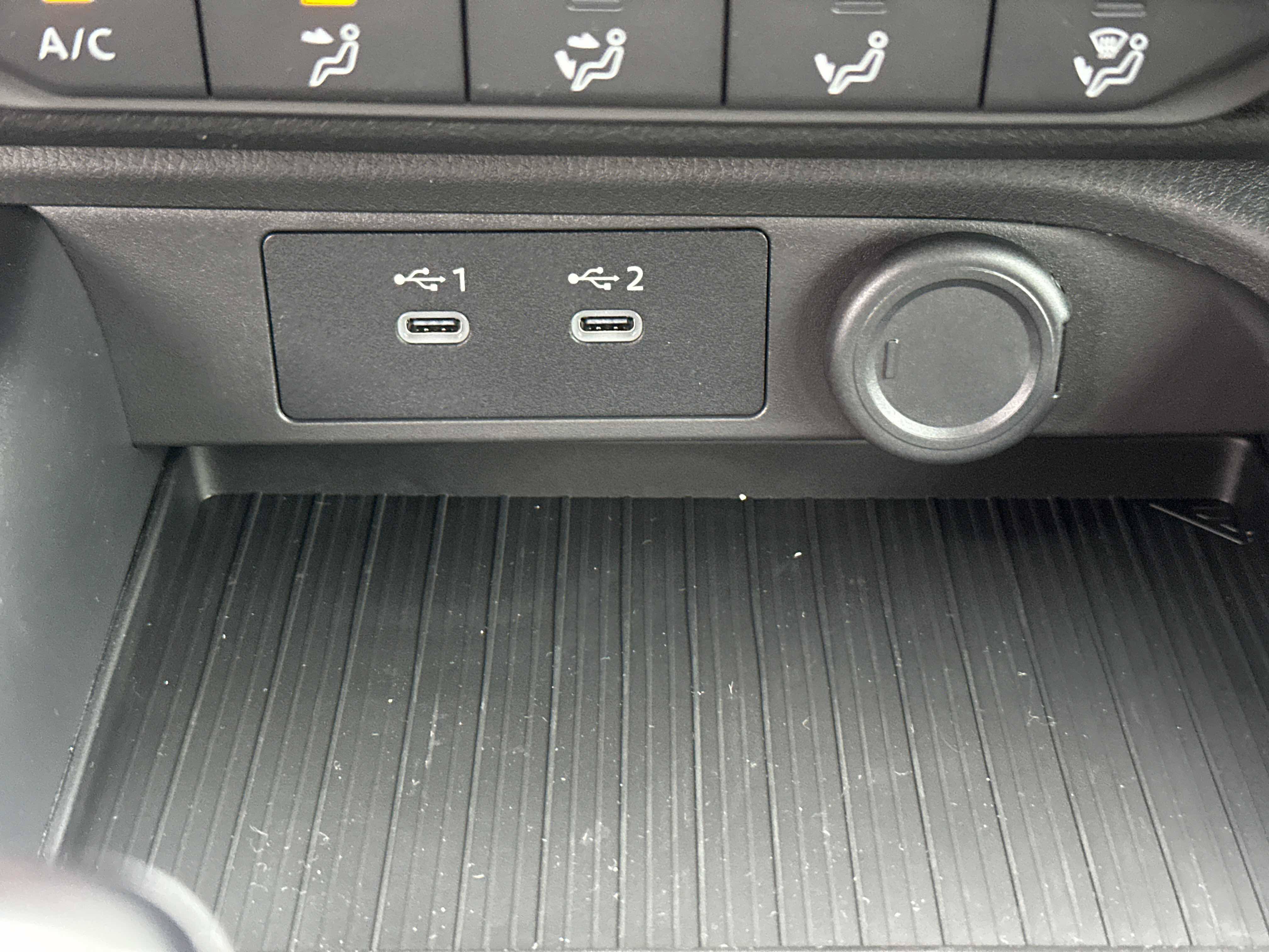 New 2027 Nissan Sentra S w/ Floor Mat Package FWD image 37