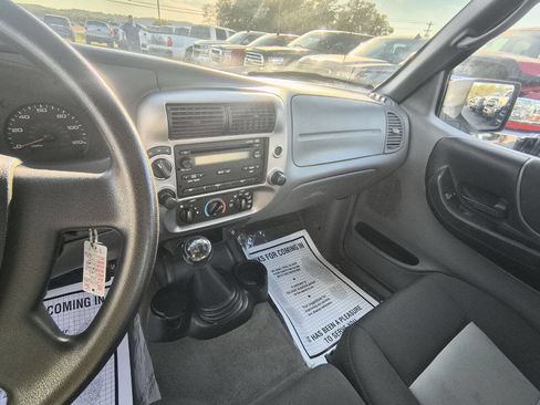 Used 2011 Ford Ranger XLT image 13