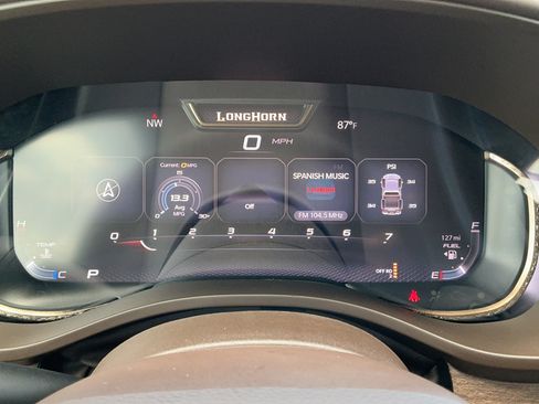 Used 2025 RAM 1500 Limited AWD/4WD image 13