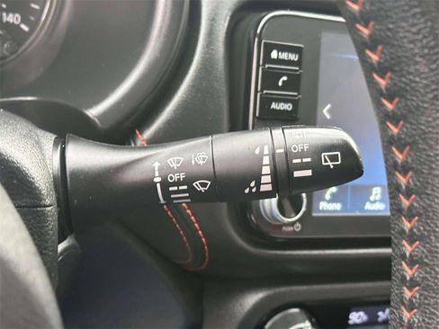 Certified 2024 Nissan Kicks SR image 21