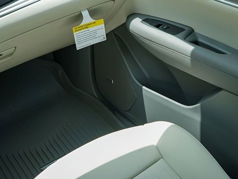 New 2026 Cadillac XT5 Premium Luxury w/ Driver Assist Package FWD image 27