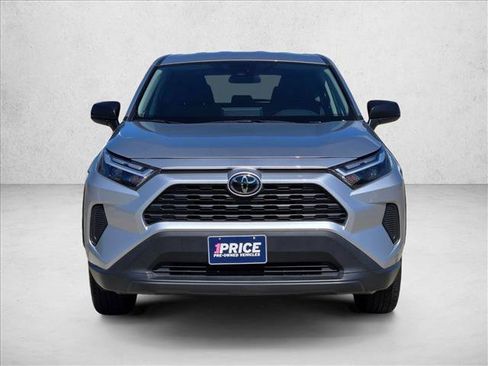 Used 2024 Toyota RAV4 LE FWD image 2