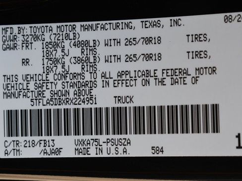 Used 2024 Toyota Tundra SR5 w/ SR5 Convenience Package AWD/4WD image 33