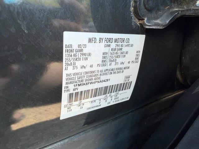 Certified 2023 Ford Explorer Limited w/ Hybrid Equipment Group 310A AWD/4WD image 24
