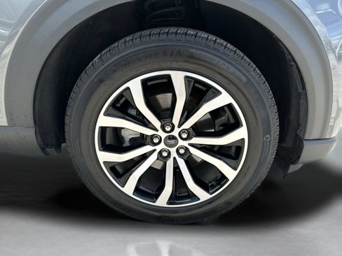 Used 2025 Ford Explorer ST-Line RWD image 30