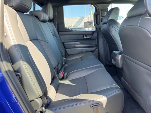 New 2025 Toyota Tacoma TRD Off-Road image 28