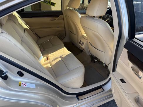 Used 2014 Lexus ES 350 FWD image 10
