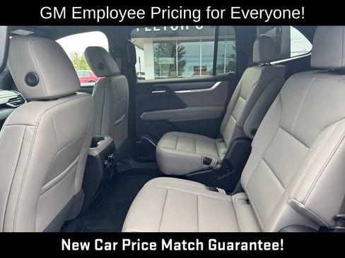 New 2026 GMC Acadia Elevation w/ Elevation Premium Package AWD/4WD image 15