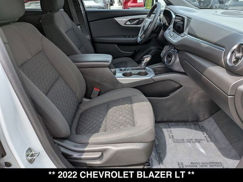 Used 2022 Chevrolet Blazer LT AWD/4WD image 28