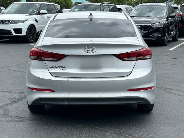 Used 2017 Hyundai Elantra SE FWD image 4
