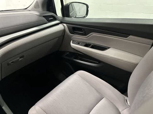 Used 2020 Honda Odyssey EX image 13
