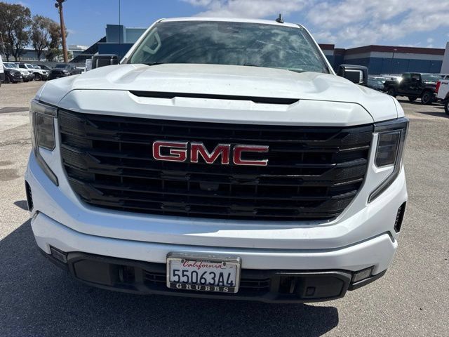 Used 2023 GMC Sierra 1500 Elevation w/ Elevation Premium Package RWD image 2