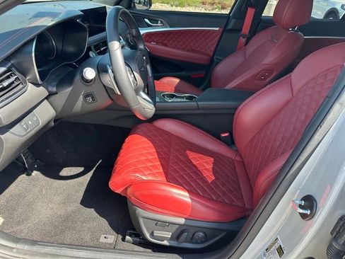 Used 2025 Genesis G70 3.3T Advanced w/ Sport Prestige Package AWD/4WD image 15