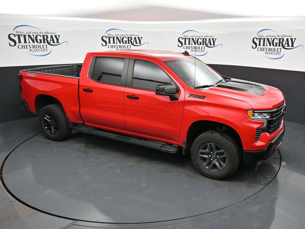 Used 2024 Chevrolet Silverado 1500 LT Trail Boss w/ Convenience Package II AWD/4WD image 18