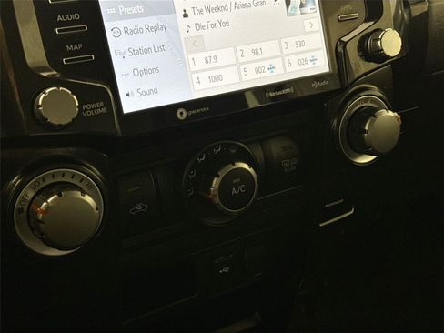 Certified 2023 Toyota 4Runner TRD Off-Road Premium image 25