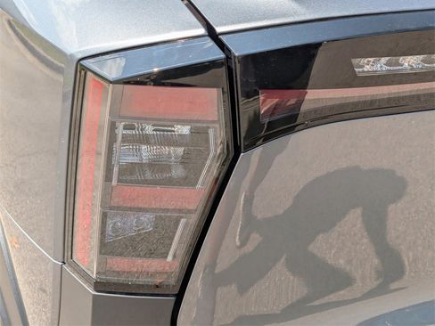 New 2026 Nissan Kicks SV image 13