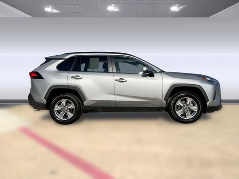 Used 2024 Toyota RAV4 XLE image 8