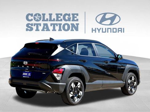 Used 2025 Hyundai Kona SEL AWD/4WD image 10