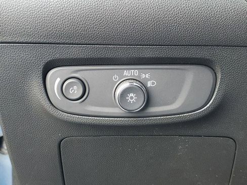 Used 2024 Buick Encore GX Preferred FWD image 7
