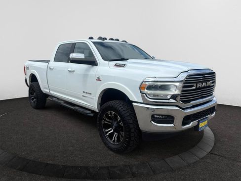 Used 2022 RAM 2500 Laramie AWD/4WD image 4