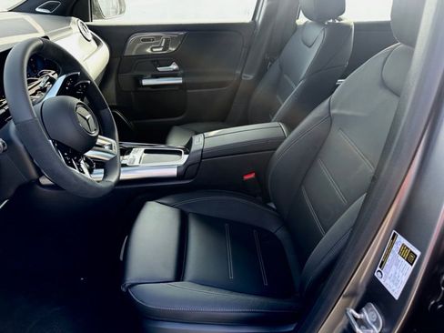 New 2025 Mercedes-Benz GLA 35 AMG 4MATIC image 17