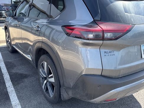 Used 2023 Nissan Rogue SL image 11