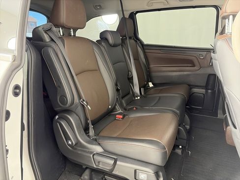 Used 2025 Honda Odyssey Elite image 27