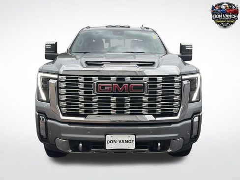 Used 2024 GMC Sierra 2500 Denali w/ Denali Reserve Package AWD/4WD image 9