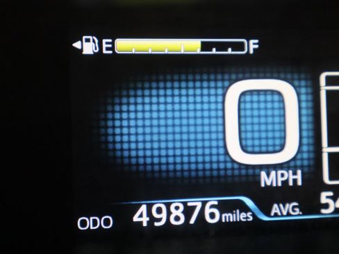 Used 2016 Toyota Prius Two image 28