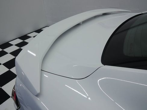 Used 2019 Chevrolet Camaro SS w/ LPO, Ground Effects Package RWD image 29
