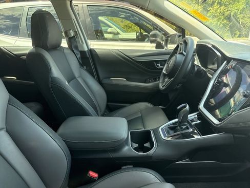 Certified 2023 Subaru Outback Onyx Edition AWD/4WD image 9