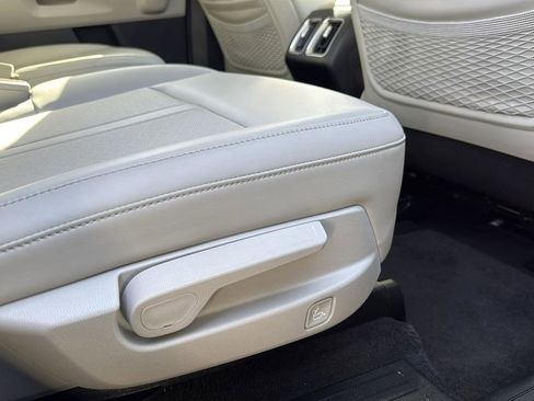 Used 2023 Kia Sorento EX w/ Panoramic Sunroof Package image 27