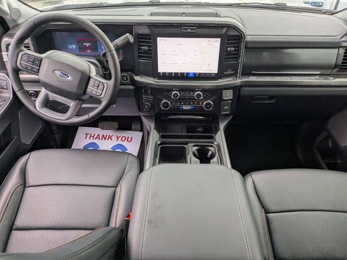 New 2026 Ford F250 Lariat w/ Black Appearance Package image 17