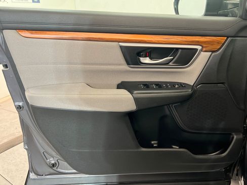 Used 2017 Honda CR-V EX image 15